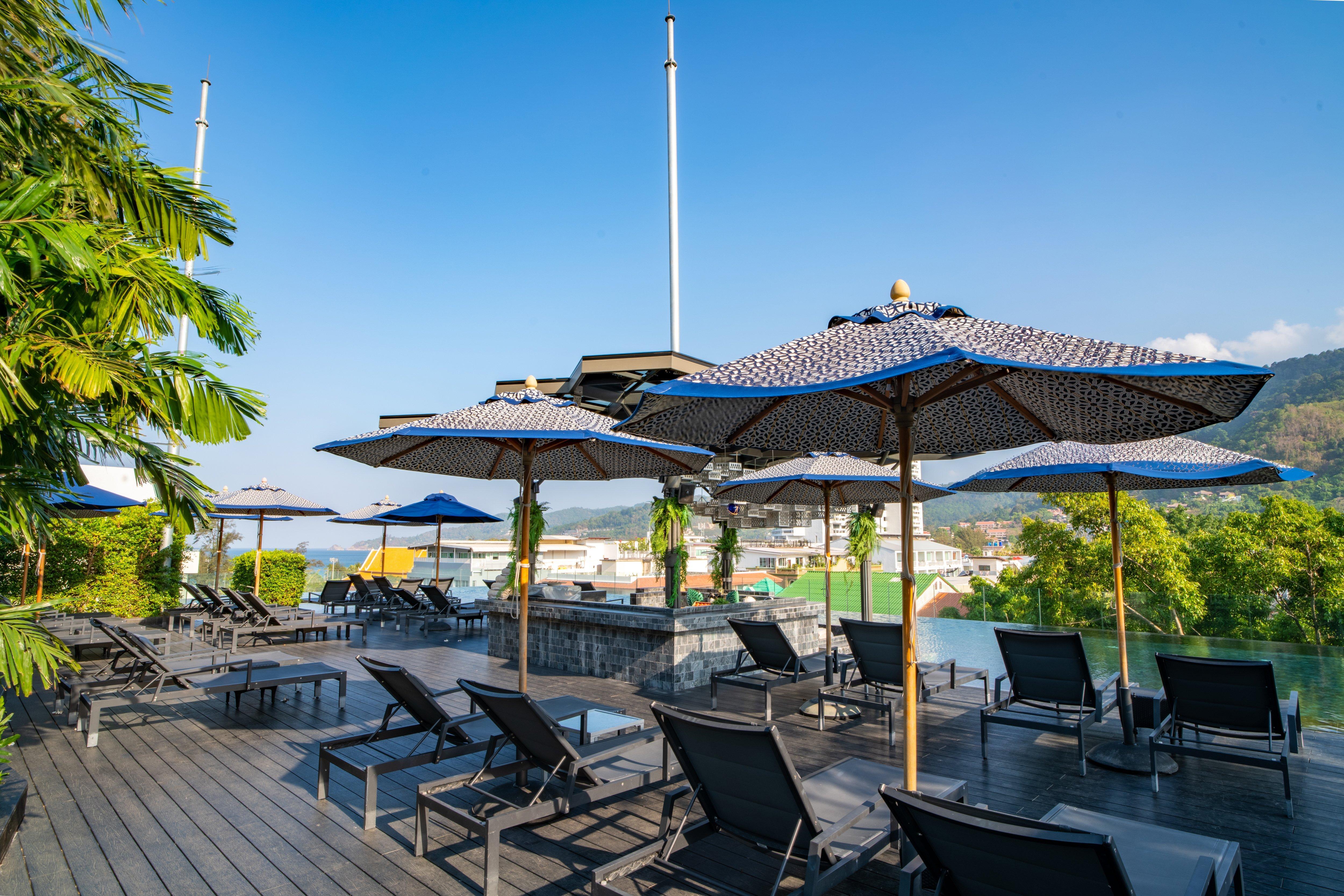Hotel Indigo Phuket Patong By Ihg المظهر الخارجي الصورة The pool at the hotel