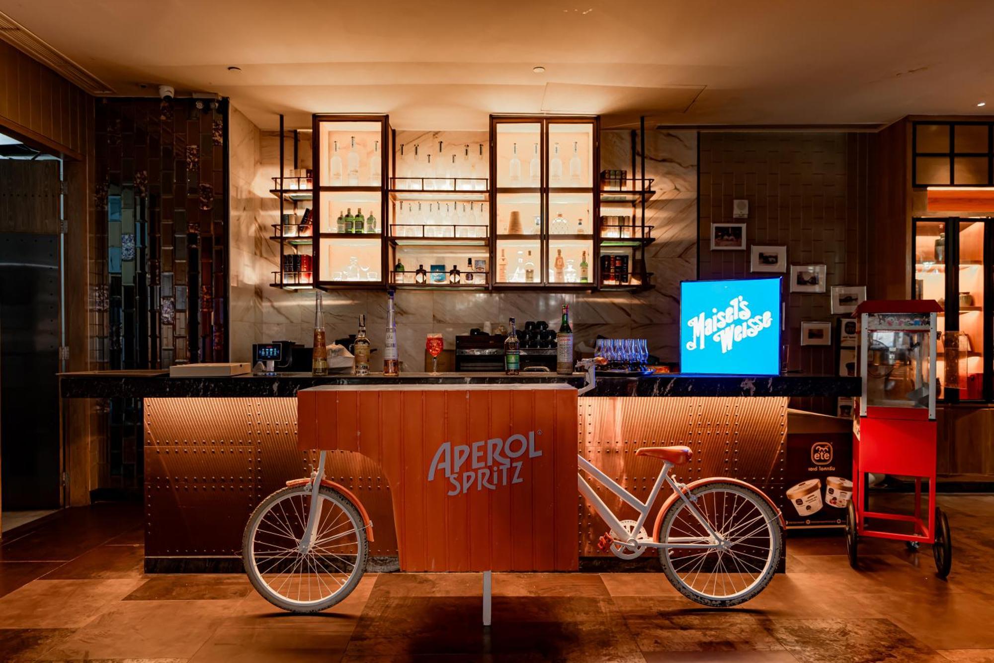 Hotel Indigo Phuket Patong By Ihg المظهر الخارجي الصورة Bicycle bar