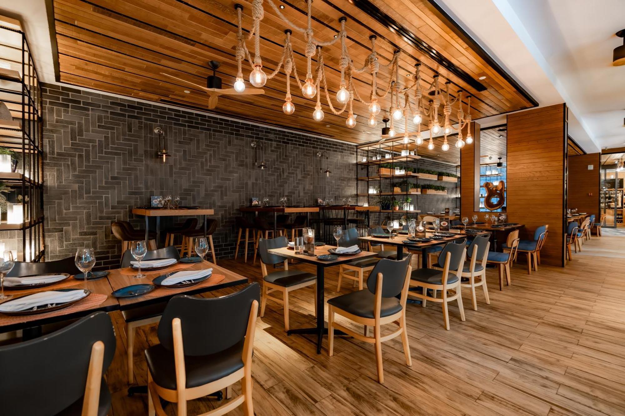 Hotel Indigo Phuket Patong By Ihg المظهر الخارجي الصورة Restaurant interior